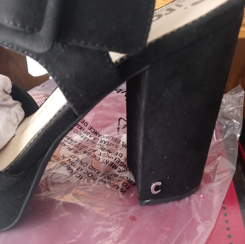Circus Black sueded sandals NWT in box